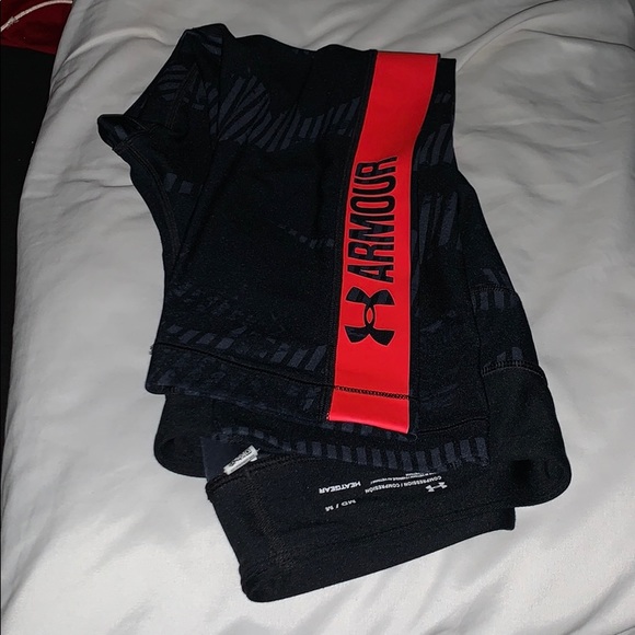 Under Armour Pants - Leggings! :)
